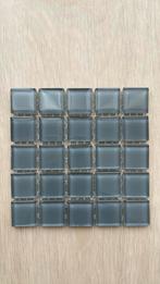 Grijze Glas mozaïek tegels 11x11 cm  55 stuks, Hobby en Vrije tijd, Knutselen, Nieuw, Ophalen of Verzenden, Materiaal