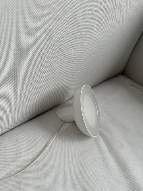 Philips hue bridge bloom iris e27 dimmer wegens verhuizing, Huis en Inrichting, Lampen | Tafellampen, Zo goed als nieuw, Minder dan 50 cm