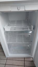 Tafelmodel vriezer, Witgoed en Apparatuur, Vriezers en Diepvrieskisten, Ophalen, Minder dan 85 cm, Minder dan 60 cm, Zo goed als nieuw