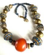 Antieke bronzen /amberkralen ketting met sodaliet, Overige materialen, Gebruikt, Overige kleuren, Ophalen of Verzenden