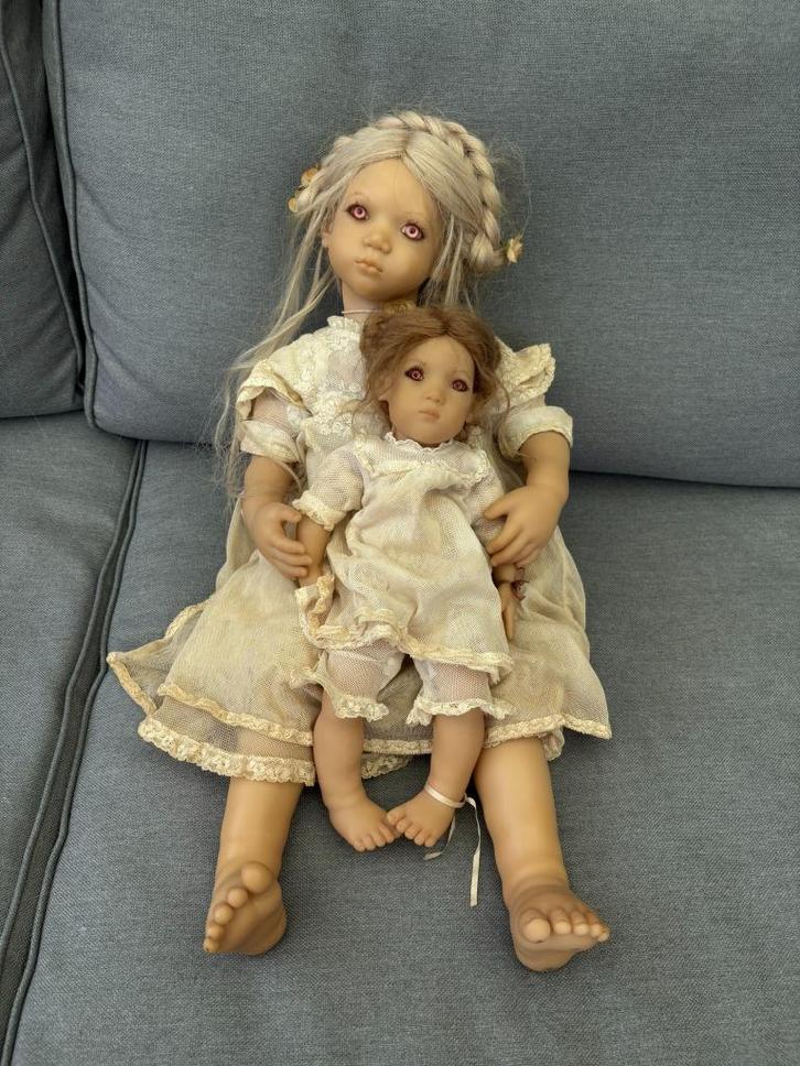 Annette Himstedt Freeke en Bibi, 60cm., Verzamelen, Poppen, Gebruikt, Pop, Levensecht of Reborn, Ophalen of Verzenden