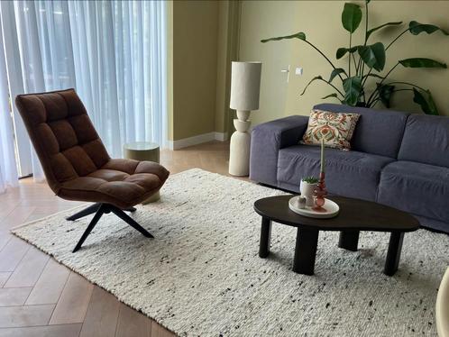 Woood Draaifauteuil Jouke – Kunstleer Cognac, Antiek en Kunst, Antiek | Meubels | Stoelen en Banken, Ophalen