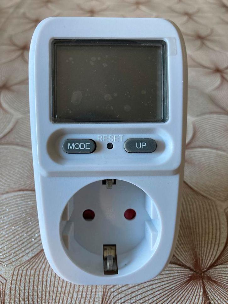 Energiemeter - Verbruik meten!, Doe-het-zelf en Verbouw, Meetapparatuur, Zo goed als nieuw, Elektriciteit, Ophalen of Verzenden