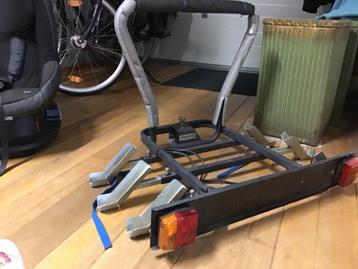 Fietsendrager voor 3 fietsen gratis beschikbaar voor biedingen