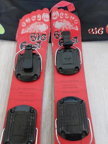 Big foot Kneissl mini stunt ski's inclusief opbergtas  beschikbaar voor biedingen