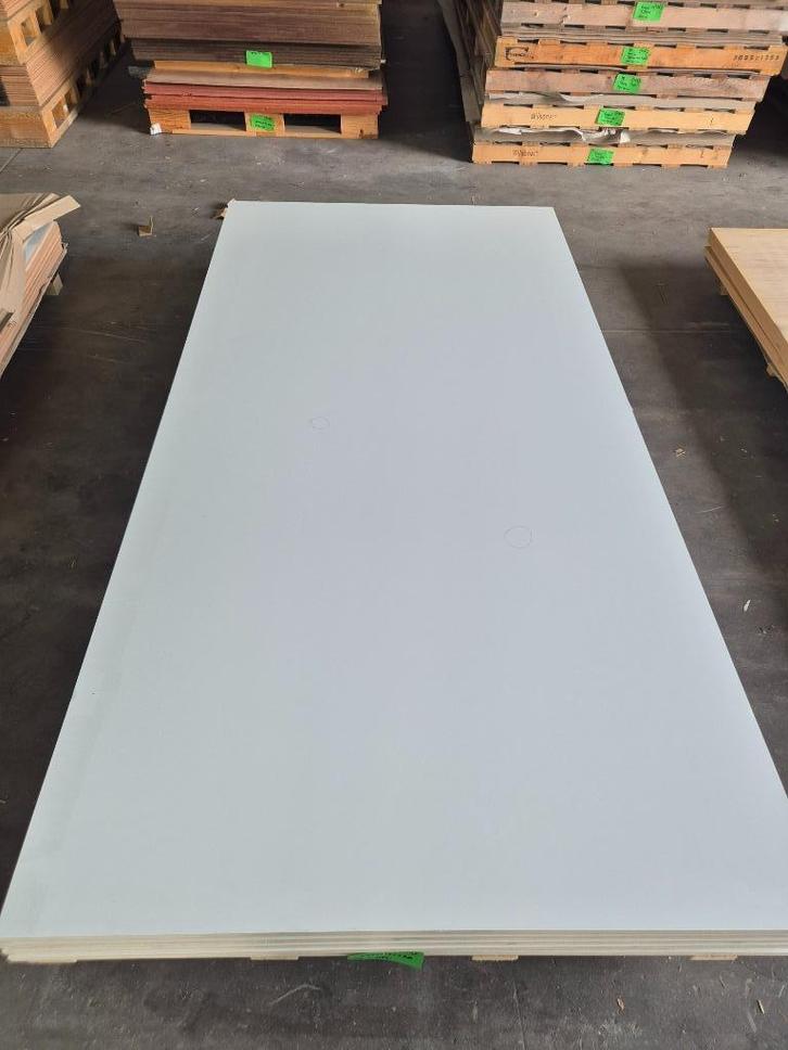 Multiplex platen met witte HPL 243 x 121 x 2 cm ( 254 ), Doe-het-zelf en Verbouw, Platen en Panelen, Nieuw, Multiplex, 20 tot 50 mm