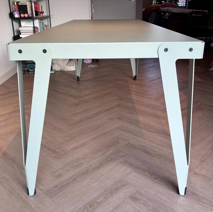 Functionals Lloyd Eettafel Sage / groen 200x90x76 cm, Huis en Inrichting, Tafels | Eettafels, Zo goed als nieuw, 50 tot 100 cm