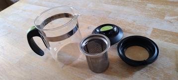 1 persoons theepotje met ingebouwde thee ei constructie  beschikbaar voor biedingen