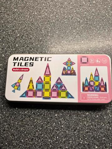 Mini magnetische blokken magnetic tiles , reis versie beschikbaar voor biedingen