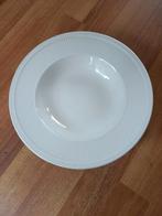 Wedgwood winsor, 7 diepe borden, Huis en Inrichting, Ophalen of Verzenden, Zo goed als nieuw, Bord(en), Wedgwood