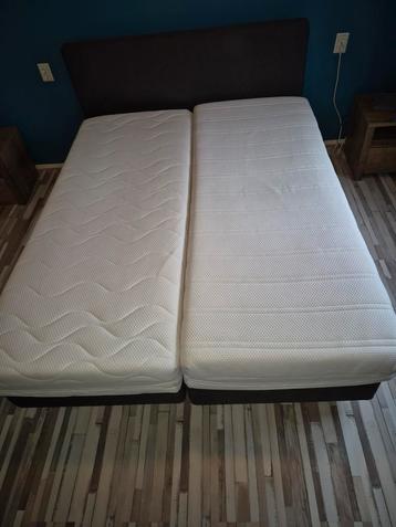 Boxspring 160x200 cm - Tweepersoonsbed beschikbaar voor biedingen