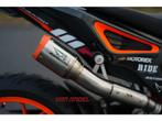 KTM 890 Duke R | Custom Graphics | AR ! (bj 2021), Motoren, 2 cilinders, KTM, Motorrijbewijs A, Onbekend