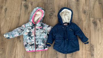 Een jasje van Vingino en tumble ‘n dry maat 74 beschikbaar voor biedingen
