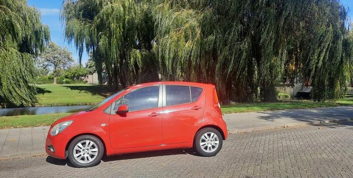 Opel Agila 1.0 12V 2011 Rood, Auto's, Opel, Particulier, Agila, Benzine, A, Hatchback, Handgeschakeld, Origineel Nederlands, Rood