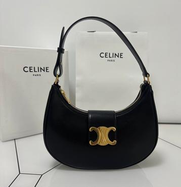 Celine zwarte Tas: Iconische Must-have beschikbaar voor biedingen