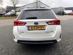 Toyota Auris 1.8 Hybrid Lease+ Automaat|Carplay|Panodak|LED|, Gebruikt, Wit, Origineel Nederlands, 26 km/l