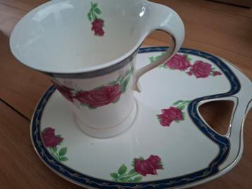 Koffieserveerbord beschikbaar voor biedingen