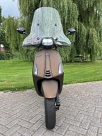 Vespa Sprint sport Marrakech Brown, Fietsen en Brommers, Ophalen, Vespa S, Zo goed als nieuw, Benzine