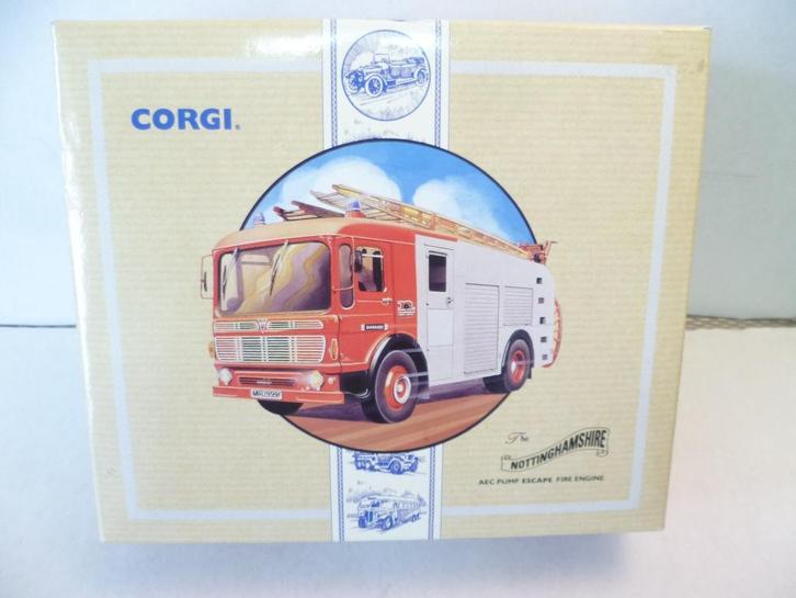 Corgi AEC Brandweerauto Nottinghamshire 1:50 modelauto, Hobby en Vrije tijd, Modelauto's | 1:50, Nieuw, Bus of Vrachtwagen, Corgi