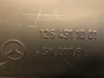 Uitlaat Mercedes W126 beschikbaar voor biedingen