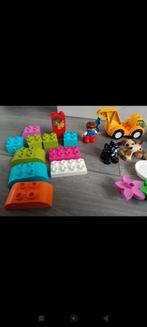 Duplo auto en takelwagen + duplo dierenset, Kinderen en Baby's, Speelgoed | Duplo en Lego, Ophalen of Verzenden, Zo goed als nieuw