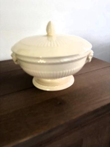 Wedgwood dekschaal beschikbaar voor biedingen