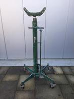 versnellingsbak krik, lekt en werkt niet goed meer., Ophalen, Gebruikt