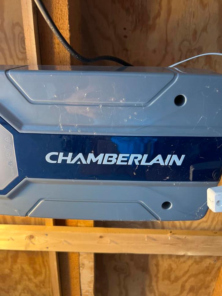 Garage Deur Motor Chamberlain ML700EV met Rails, Doe-het-zelf en Verbouw, Deuren en Horren, Gebruikt, Garagedeur, 200 tot 215 cm
