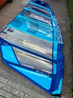 Freerace Windsurf zeil, Neil Pryde V8, maat 7.2, Ophalen, 7 m² of meer, Minder dan 250 cm, Zo goed als nieuw