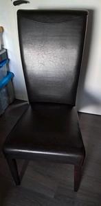 2 stoelen, Huis en Inrichting, Ophalen, Twee
