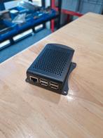 Raspberry Pi 3 Model B v1.2 + Metalen Behuizing +8GB microSD, Ophalen of Verzenden, Gebruikt