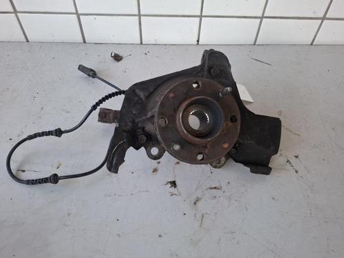 Fusee houder links-voor van een Alfa Romeo Mito, Auto-onderdelen, Ophanging en Onderstel, Alfa Romeo, Gebruikt, 3 maanden garantie
