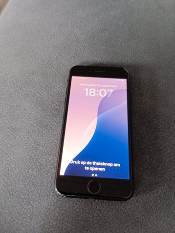 iPhone SE 2020 - Zwart - In Goede Staat! beschikbaar voor biedingen