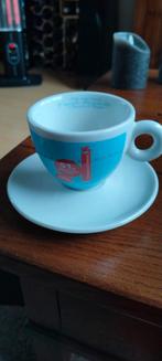 Illy cappuccino kop en schotel, Verzamelen, Ophalen of Verzenden, Zo goed als nieuw, Porselein, Kop en/of schotel