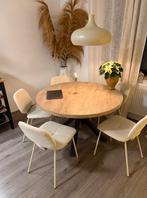 Kwantum Bressano eettafel met 5 bouclé stoelen wit, Ophalen, Gebruikt, Rond, Vijf personen of meer