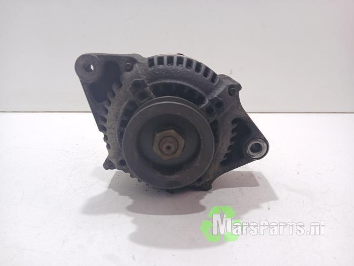 Dynamo van een Toyota Starlet, Auto-onderdelen, Motor en Toebehoren, Toyota, Gebruikt, 3 maanden garantie, Ophalen of Verzenden
