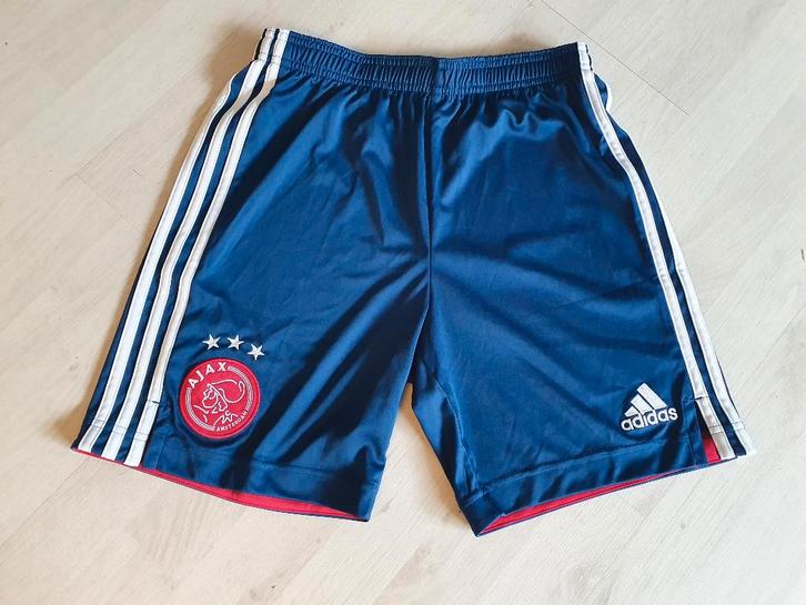 Ajax UIT Short! Seizoen 20/21! Mt 176/S!, Kleding | Heren, Sportkleding, Zo goed als nieuw, Voetbal, Rood, Ophalen of Verzenden