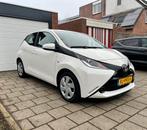 Toyota Aygo 1.0 VVT-i x-play Automaat | BJ 2016 | 43.935 KM, Auto's, Stof, Euro 6, 4 stoelen, Wit