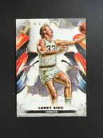 2024-25 Topps Inception Larry Bird Boston Celtics, Ophalen of Verzenden, Zo goed als nieuw, Buitenlandse clubs, Poster, Plaatje of Sticker