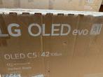 LG 42 inch OLED evo C5 2025, Computers en Software, Monitoren, Ophalen, Zo goed als nieuw, LED
