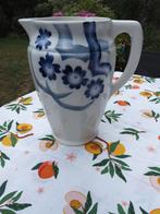 Oude lampetkan/waterkan blauw-op-wit, Ophalen of Verzenden