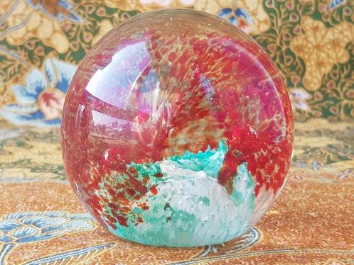 Mooie zware vintage presse-papier uit Engeland 8 cm., Antiek en Kunst, Antiek | Glas en Kristal, Ophalen of Verzenden