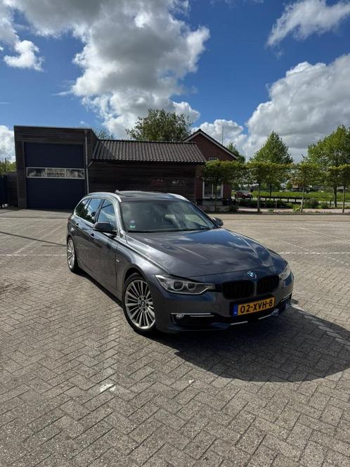 BMW 3-Serie 2.0 328I Touring 2012 Grijs, Auto's, BMW, Particulier, 3-Serie, 360° camera, ABS, Achteruitrijcamera, Adaptieve lichten