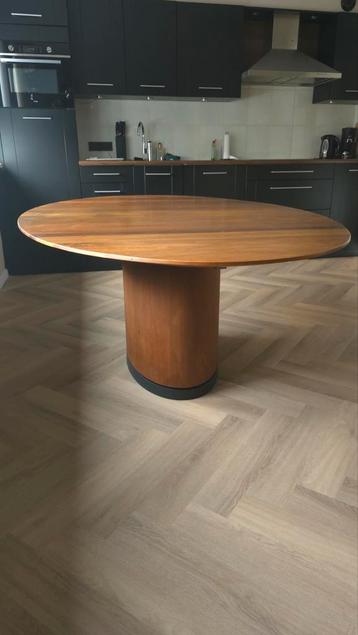 Arco Spazio ellips 210(269) x 128 x 75 cm beschikbaar voor biedingen