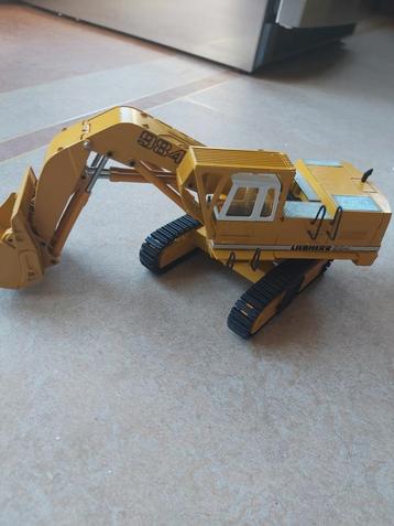 Liebherr R984 frontshovel hydr. graafmachine Conrad 1/50 OVP beschikbaar voor biedingen