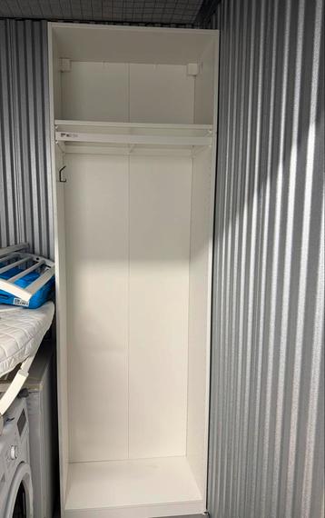 IKEA Kledingkast - Nieuwstaat beschikbaar voor biedingen