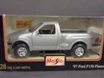 Ford F150 Flareside 1:24 Maisto Pol, Motor, Zo goed als nieuw, Maisto, Verzenden