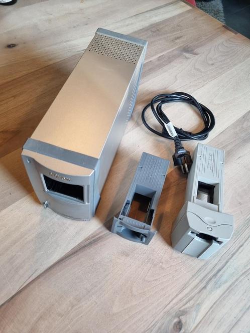Nikon Coolscan 5000 incl 2x adapters, Computers en Software, Scanners, Ophalen of Verzenden