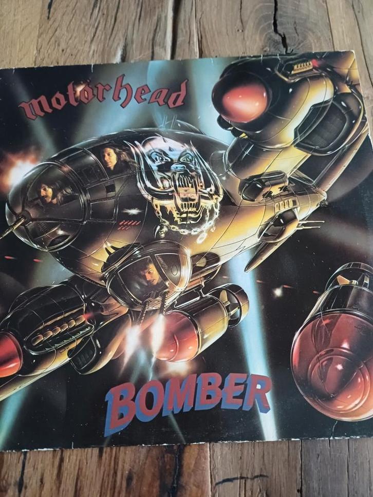Motorhead - Bomber LP (1979) Originele Persing, Cd's en Dvd's, Cd's | Hardrock en Metal, Gebruikt, Ophalen of Verzenden