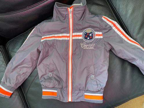 Schattige zgan jasje in maat 104 van merk Cars Jeans, Kinderen en Baby's, Kinderkleding | Maat 104, Zo goed als nieuw, Jongen of Meisje